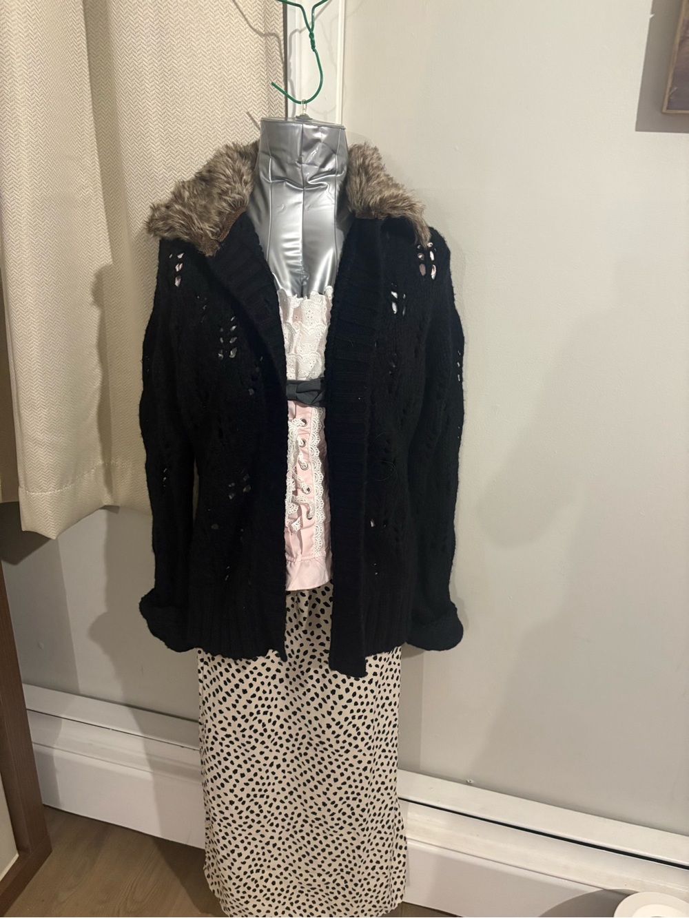 Suzy Shier Black Knit Cardigan with Faux Fur Collar